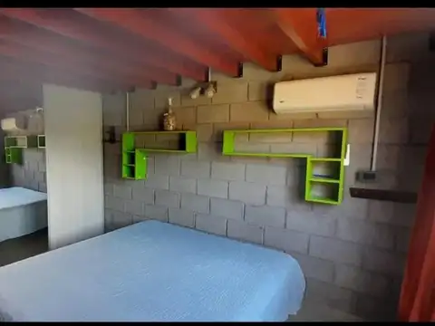 VENTA – AMPLIA CASA 3 AMBIENTES – 675 M2