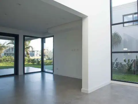 Casa en Venta en Canning, USD 1.290.000