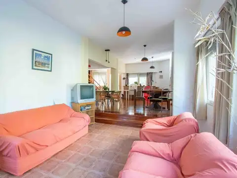 CASA VENTA 4 DORMITORIOS ROLDÁN COTOS DE ALAMEDA