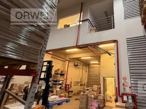 Galpon en Alquiler 30  mts Fondo