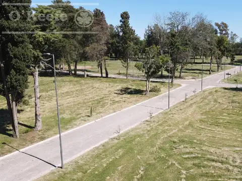 LOTEO RESIDENCIAL CON PERIMETRO DE SEGURIDAD \u002D El Pato