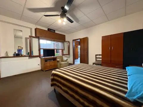 Depto Tipo Casa en Venta 40 años