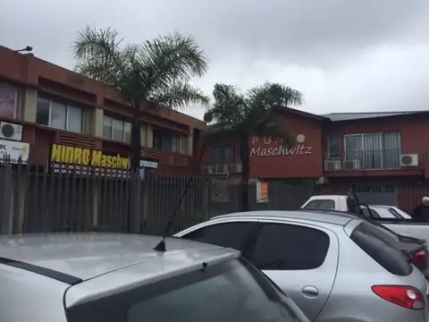 Local comercial en alquiler sobre Panamericana  - Maroto Propiedades