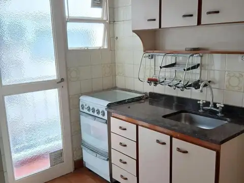 Departamento en Alquiler en Almagro Sur, $ 630.000