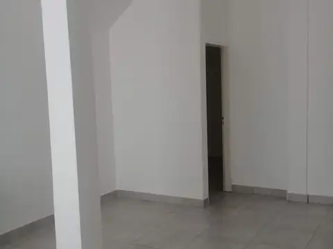 Depto Tipo Casa 2 ambientes con 1 baño