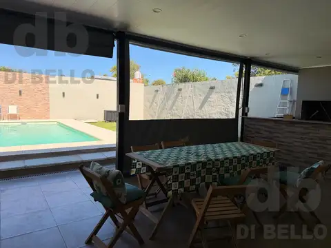 Casa en Venta en Zarate, USD 140.000
