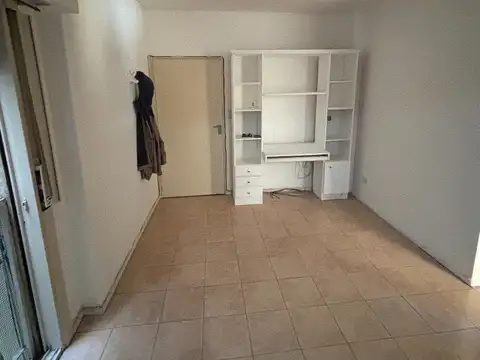 CARLOS CALVO 1900, Piso 4