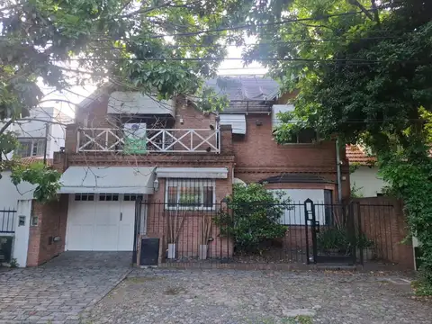 Casa en Venta de 4 dormitorios en Lomas Jockey