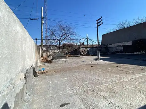 VENTA CASA 3 AMBIENTES 2 OORMITORIOS PATIO TERRAZA IDEAL AMPLIACION REFACCION