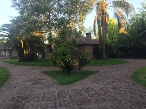 Quinta en Venta en Paso Del Rey, USD 270.000