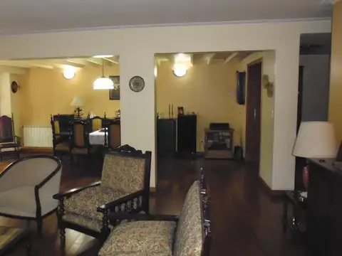 Casa en Venta de 5 dormitorios