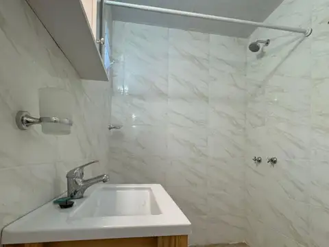 Depto Tipo Casa 2 ambientes con 1 baño