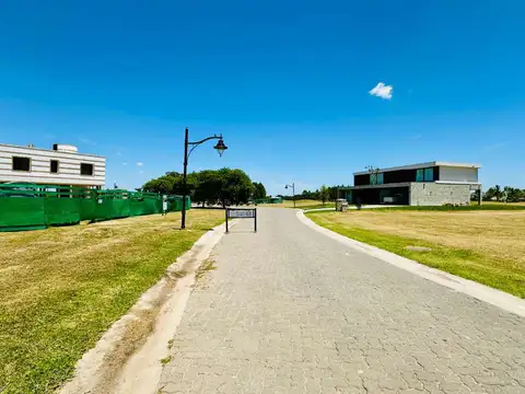 Terreno en Venta de 947,0 m2