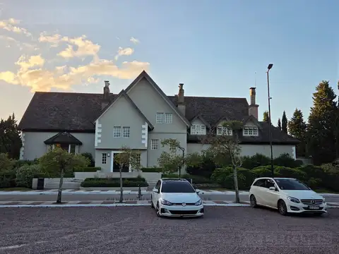 Casa en Venta de 6 dormitorios