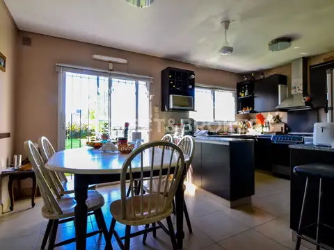 Casa en Venta al Suroeste