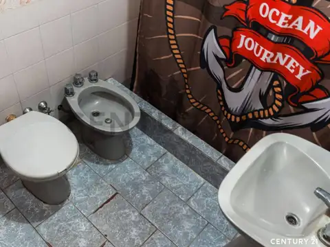 Casas y Local en Venta Residencial Comercial- Pinamar