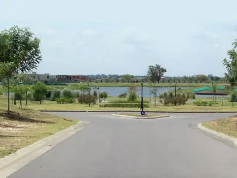 Terreno en Venta de 844,0 m2