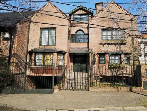 CASA EN VENTA EN MARTINEZ