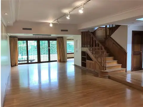 Casa en Venta en Martinez, USD 1.080.000