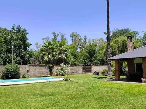 CASA QUINTA GRAL RODRIGUEZ PARQUE ORENSE PILETA