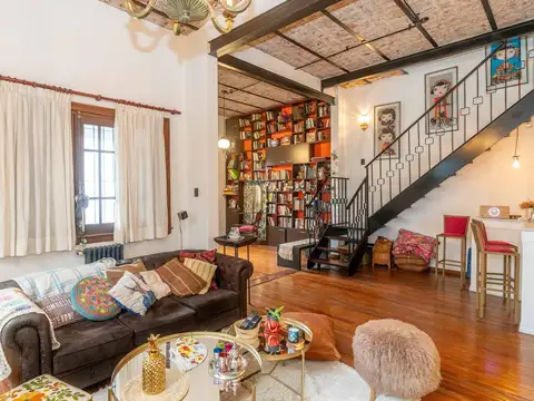 Casa en Venta con 1 cochera