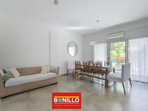 Departamento en Venta en Villa Pueyrredon, USD 180.000