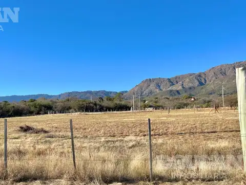 Terreno en Venta en Villa Larca, USD 10.500