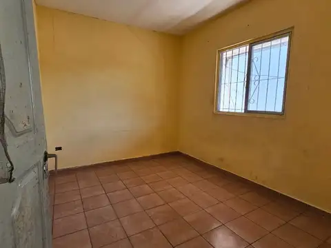 Galpon en Alquiler 37  mts Fondo