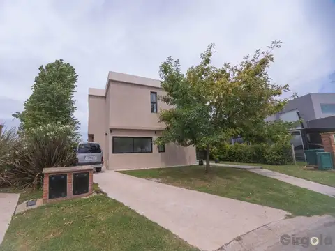 Casa en Venta en San Sebastian, USD 290.000