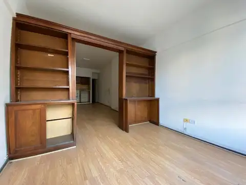 Oficina en Venta en San Nicolás, USD 70.000
