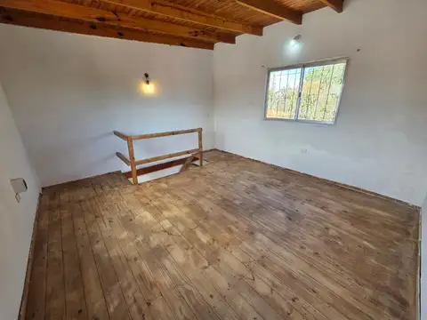 Depto Tipo Casa en Alquiler en Lomas De Zamora, $ 380.000