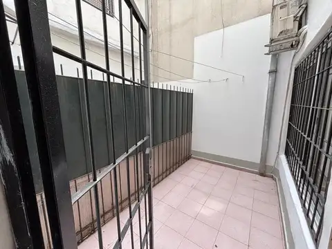 ALQUILER PH 2 amb. - P.B. - SAN MARTIN CENTRO