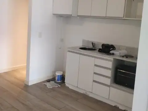 Av. Independencia 2300