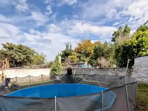 Casa 3 ambientes con 1 baño