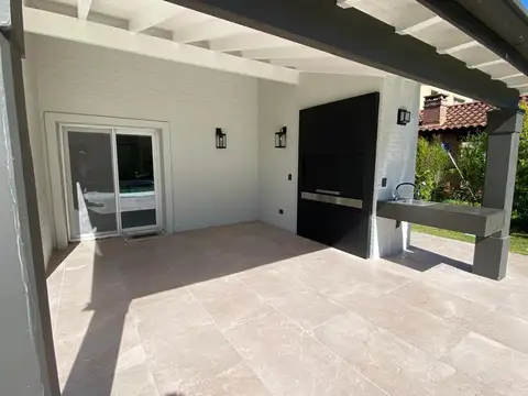 Casa en Alquiler al Noreste