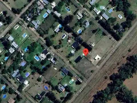 308 e/ 302 y 50 - El Rodeo