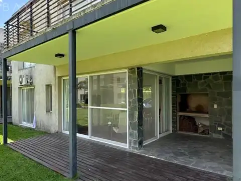 Departamento 2 ambientes con 2 baños