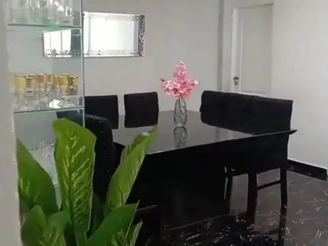 Venta depto 4 ambientes ,2 baños Floresta