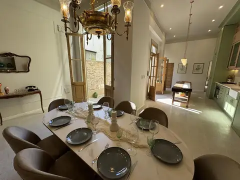 Casa 6 ambientes con 3 baños