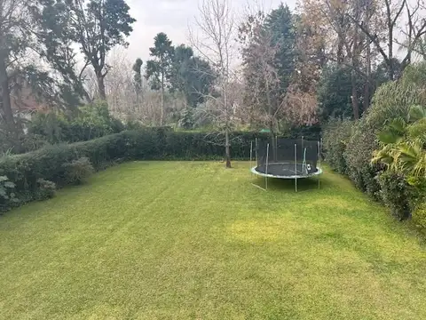 Casa en Venta con 1 cochera