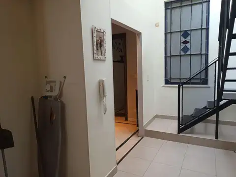 Depto Tipo Casa en Venta en Caballito, USD 225.000