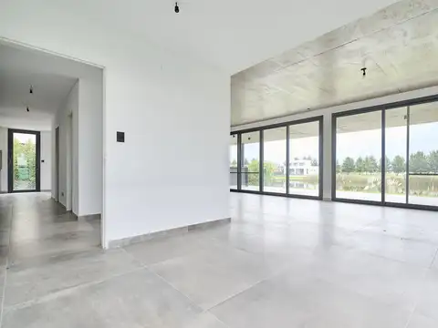 Casa en Venta en El Naudir, USD 371.000