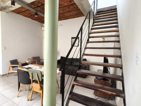 Depto Tipo Casa en Venta de 3 ambientes