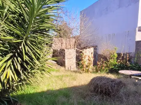 Casa a reciclar o demoler en venta en San Miguel