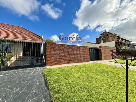 Importante Chalet Frente al mar 