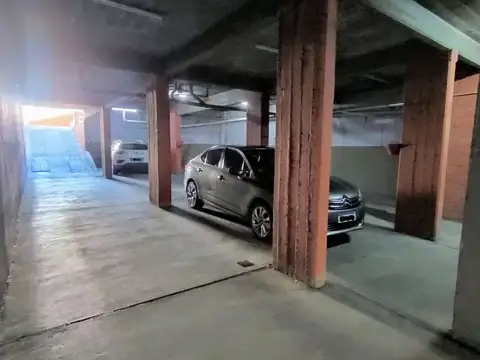 VENTA COCHERA BARRIO SUR