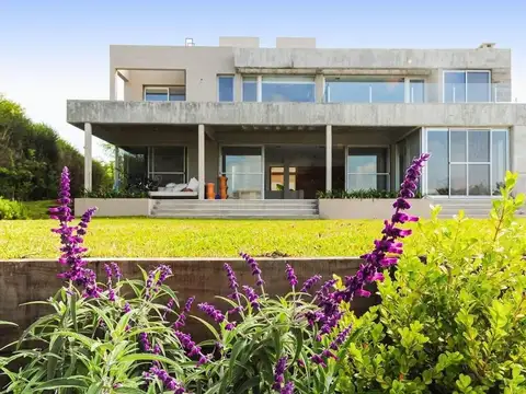 Casa Muelle al Agua Barrio Cabos del Lago Nordelta