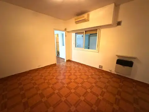 VENTA DEPARTAMENTO 2 AMBIENTES BARRACAS