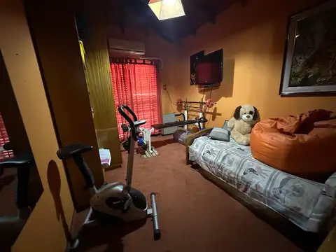 Casa - Venta - Argentina, Caseros - Pringles  2900