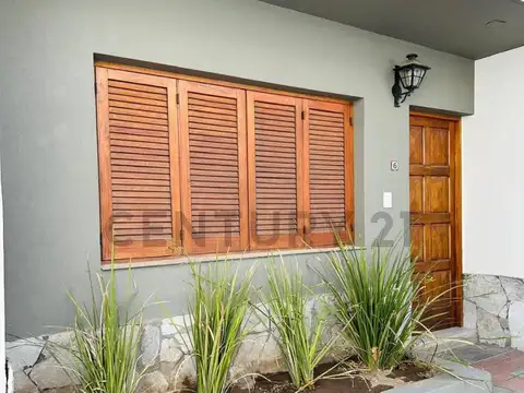 Casa en Venta en Mendoza, USD 170.000